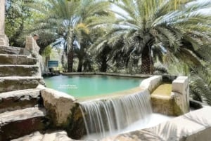 Maskat: Nizwa-Fort und Al Hamra Old Village Tagestour