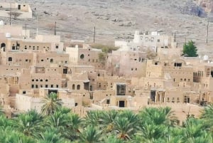 Muscat Oman Grand Canyon, Jebel Shams & Nizwa