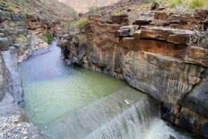 Muscat Oman Grand Canyon, Jebel Shams & Nizwa