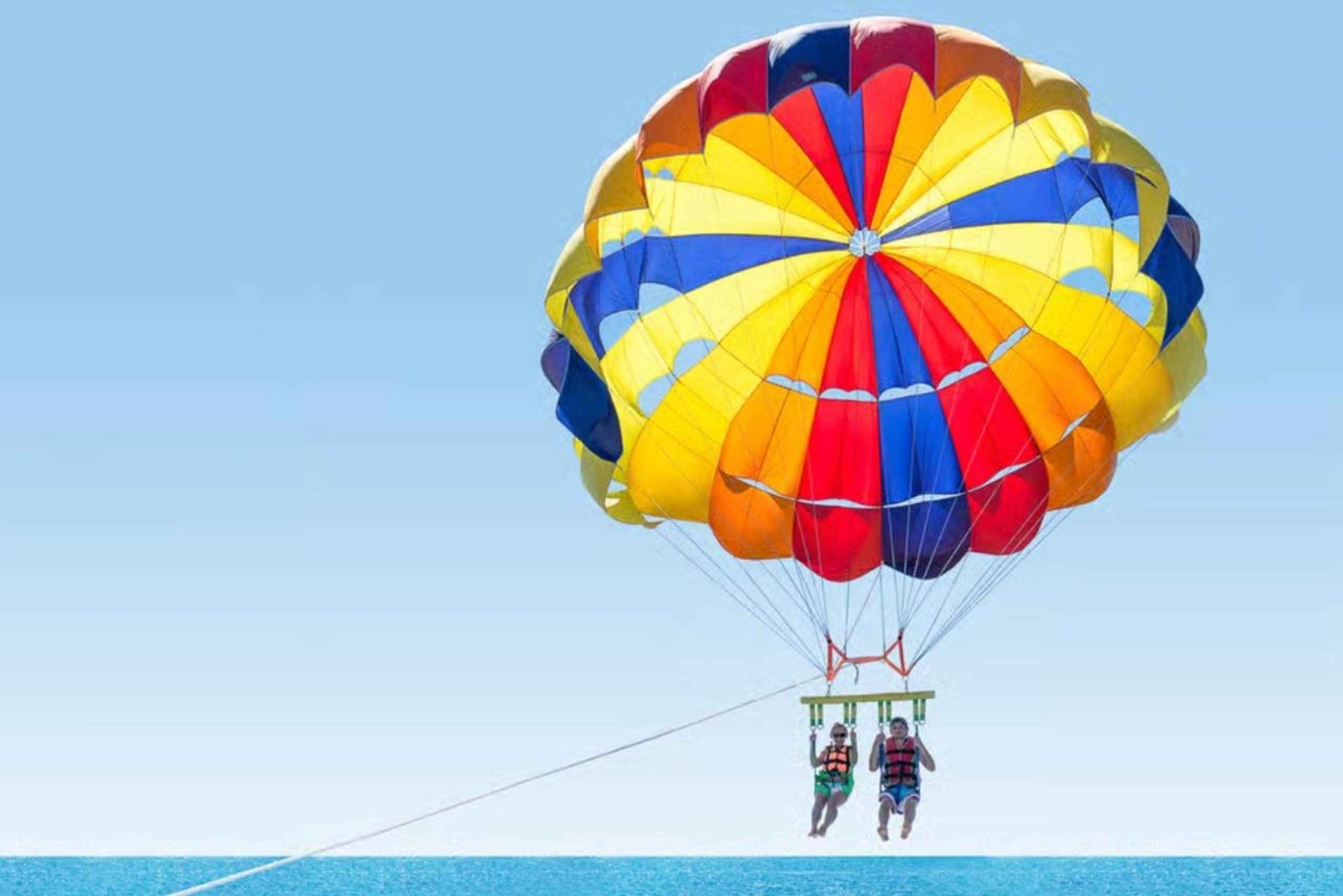 Muskat: Parasailing-äventyr över Omanhavet