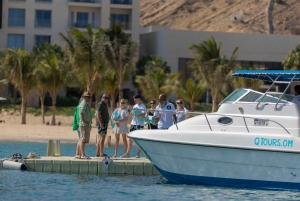 Muscat: Private 3-Hour Boat Charter with Snorkeling