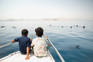 Muscat: Private 3-Hour Boat Charter with Snorkeling