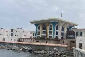 Muscat: Private Highlights the landmark of old town