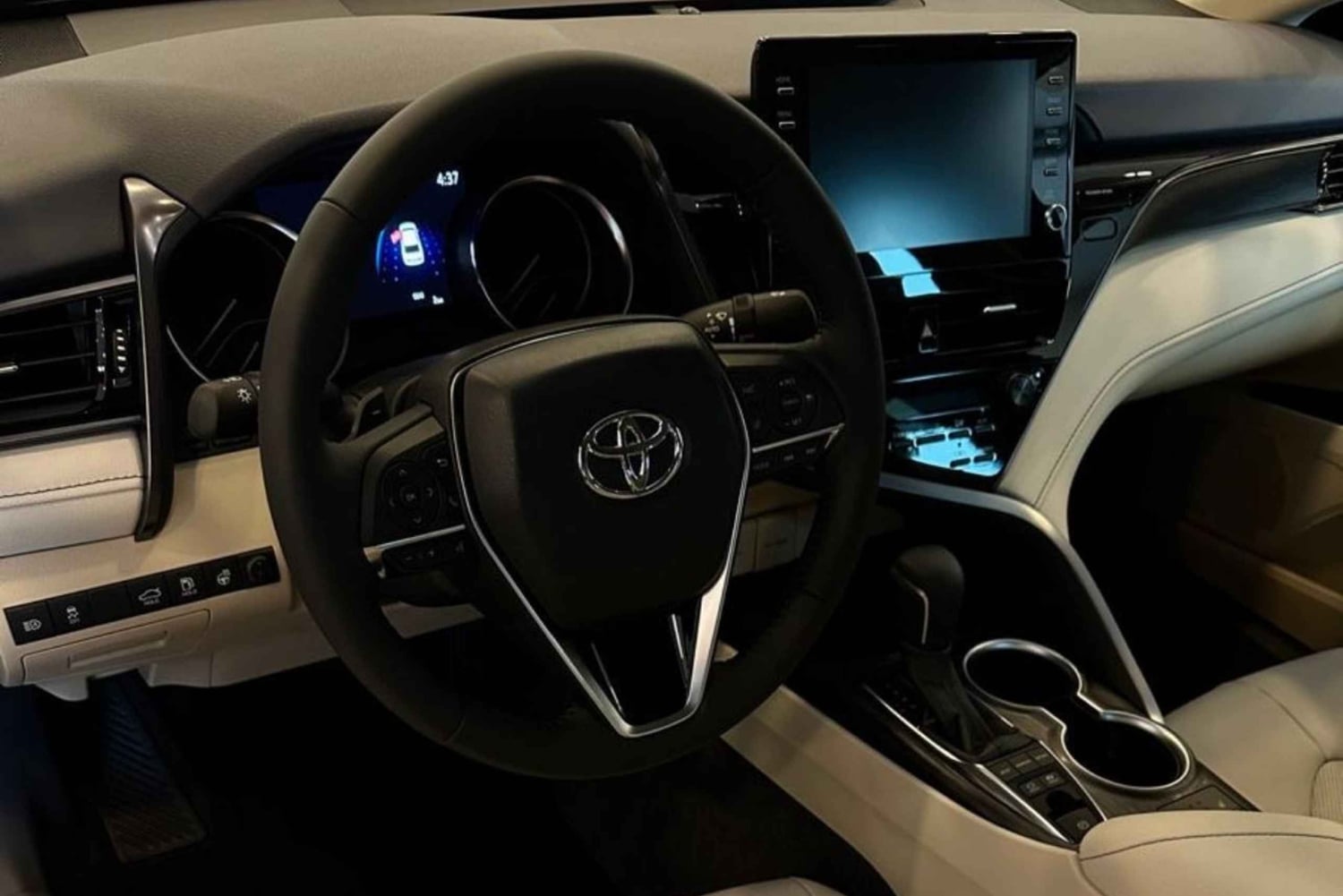 Muscat: Trasferimento privato di lusso a ore