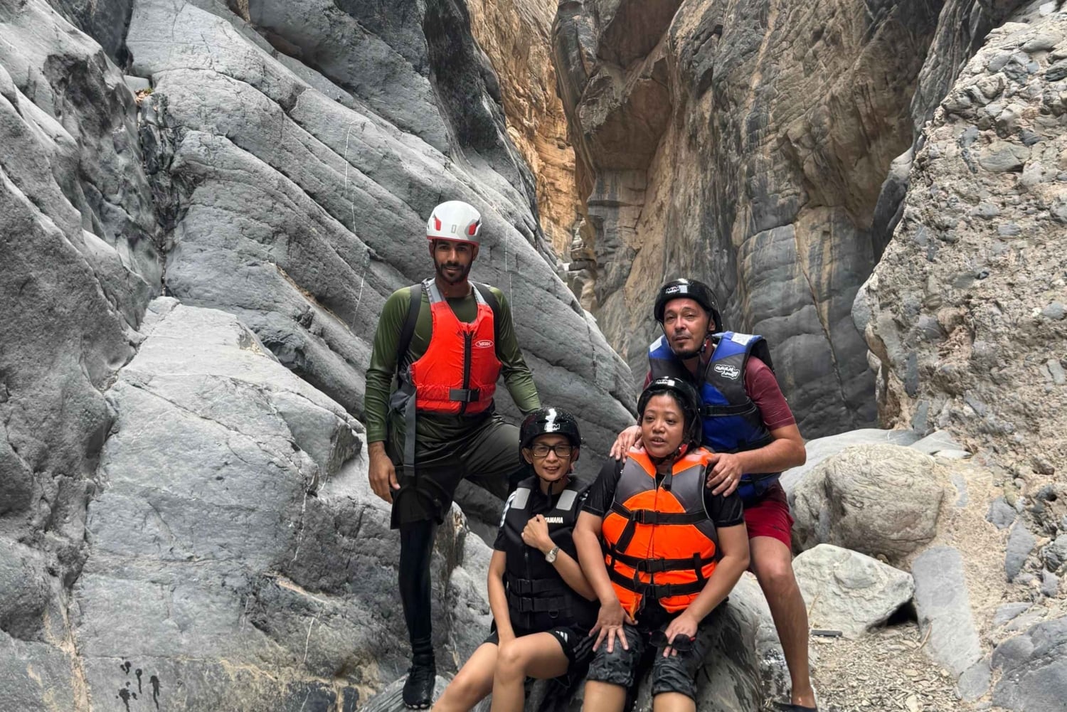 Muscat: Snake Canyon Adventure with Abseiling And Lunch