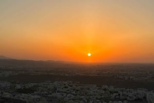 Muscat: Tur til bjergene i solnedgangen med middag og transport