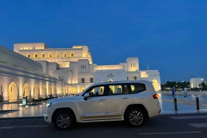 Маскат: частный трансфер на такси класса люкс из аэропорта