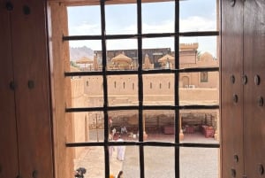 Из Маската в Низву: частный тур по форту, базару, фаладжу и музею