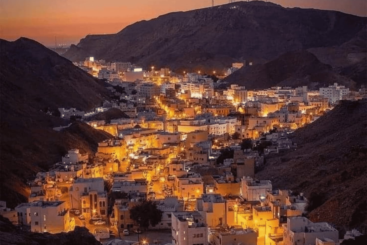 Wycieczka po Maskacie: wieczorna wycieczka po mieście o zachodzie słońca