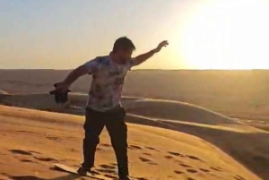 Masqat: Wadi Bani Khalid ja Wahiban hiekat – päiväkierros auringonlaskun aikaan