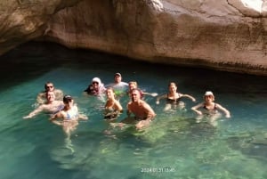 Muscat: Wadi Bani Khalid Oasis & Oman Desert Tour