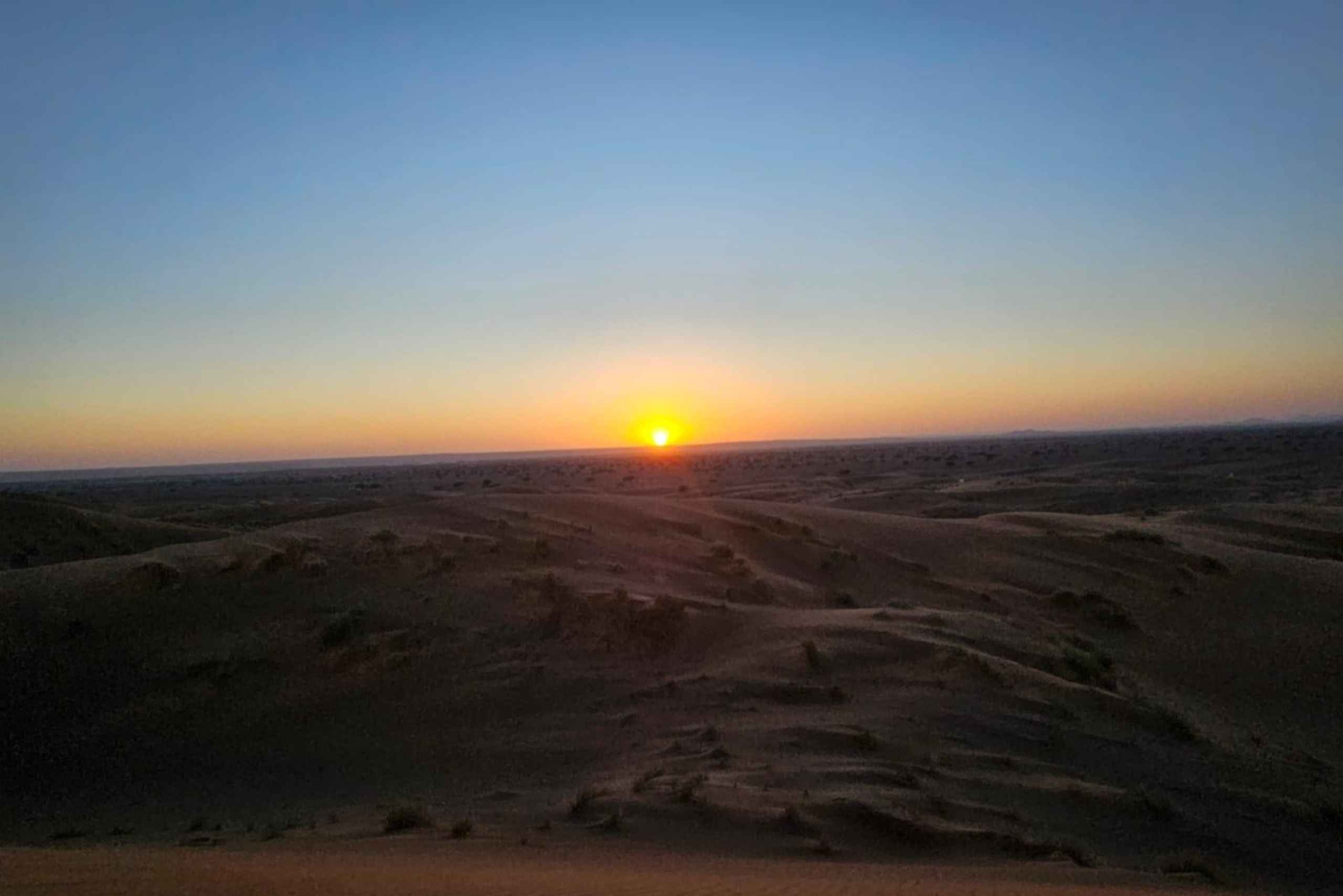 مسقط: جولة ليوم كامل في وادي بني خالد ورمال وهيبة