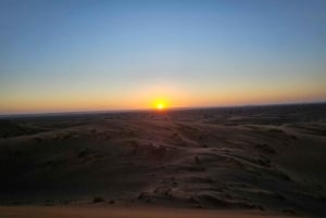 Mascate: tour de día completo a Wadi Bani Khalid y Wahiba Sands