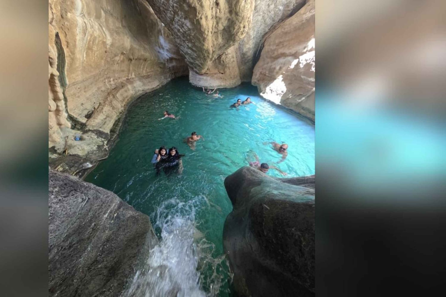 Mascate : excursion au Wadi Shab, à la plage de Fins et au gouffre de Bimmah