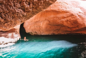 Muscat: Wadi Shab, Sinkhole, and White Beach Day Trip