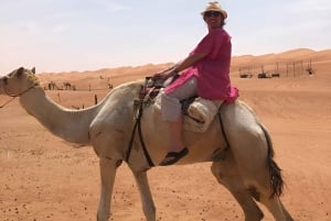 Mascate: Excursión guiada en grupo por el desierto de Wahiba y el Wadi Bani Khalid