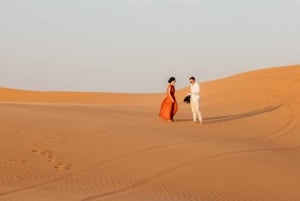 Mascate: Excursión guiada en grupo por el desierto de Wahiba y el Wadi Bani Khalid