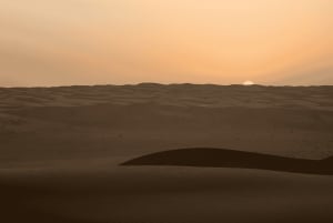 Muscat: Wahiba Sands Desert Sunset Tour with Dinner