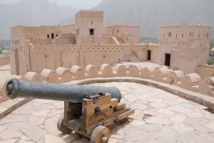 Nakhal, Tawarah Hot Springs Private Tour