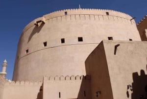 Nizwa : Visite guidée du fort et du souk