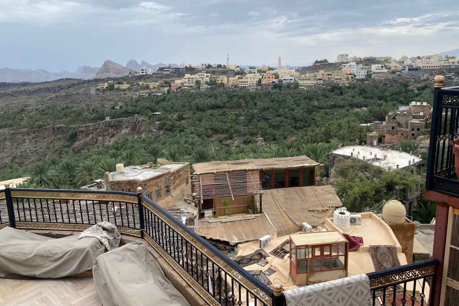 Fort de Nizwa - Souk de Nizwa - Al Hamra - Misfah - Jebel Shams