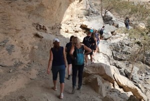 Низва, Мисфат-эль-Абриен и Гранд-Каньон