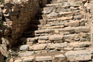 Nizwa: Nizwa Fort and Birkat Al Mouz Guided Tour