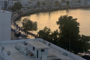 Oman: tour privato di 5 giorni con guida e trasferimenti