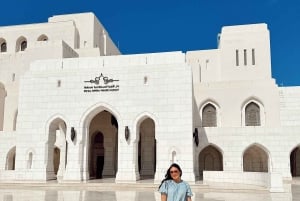 Oman: Gruppstadsvandring i Muscat med upphämtning och gratis lunch/middag