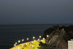 عُمان: مرشد سياحي محلي