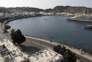 Oman: Stadstur i Muskat med elbil och guide
