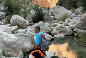 Oman’s Hidden Gems: Wadi Shab & Bimmah Sinkhole