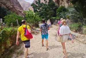 Oman’s Hidden Gems: Wadi Shab & Bimmah Sinkhole