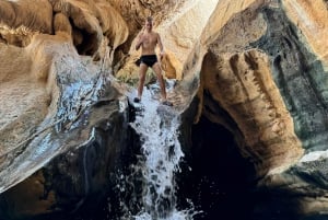 Oman’s Hidden Gems: Wadi Shab & Bimmah Sinkhole