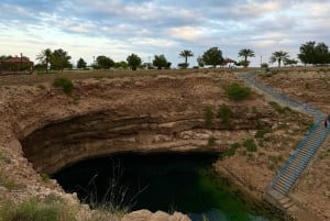 Oman : Wadi Shab, gouffre de Bimmah et camping sur la plage de Fins