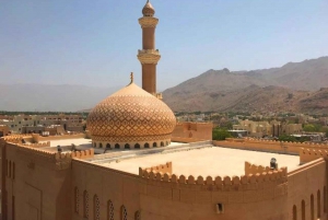 Excursion privée d'une journée à Nizwa, Jabal Akhdar, Birkat Al Moz