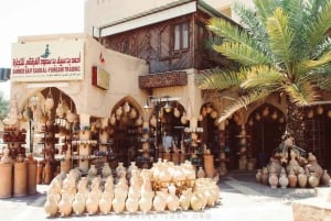 ニズワ、ジャバル・アクダル、ビルカット・アル・モズへのプライベート日帰り旅行