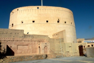 Privat dagstur til Nizwa og Jabal Shams (Grand Canyon)