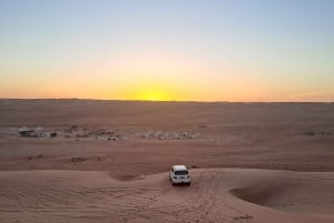 From Muscat: Guided Overnight Desert Camp Tour