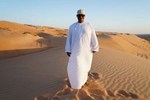 From Muscat: Guided Overnight Desert Camp Tour