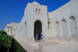 Tour privato di un giorno intero della città di Muscat, la meravigliosa Muscat