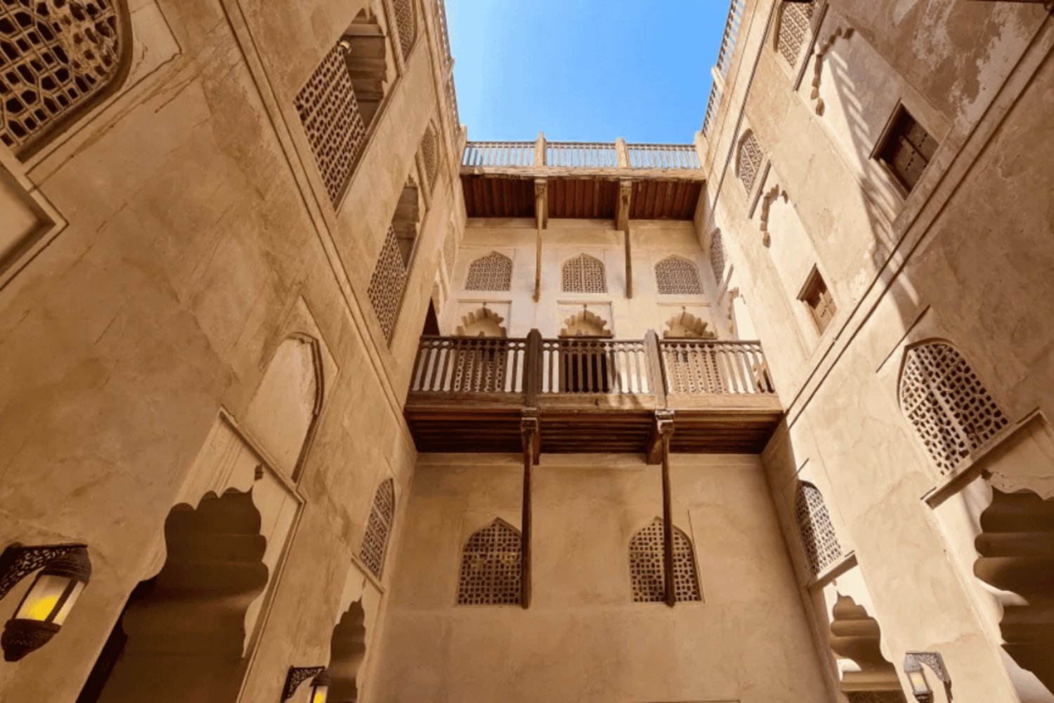 Historical Tour - Nizwa Fort & Bahla (Pottery factory)