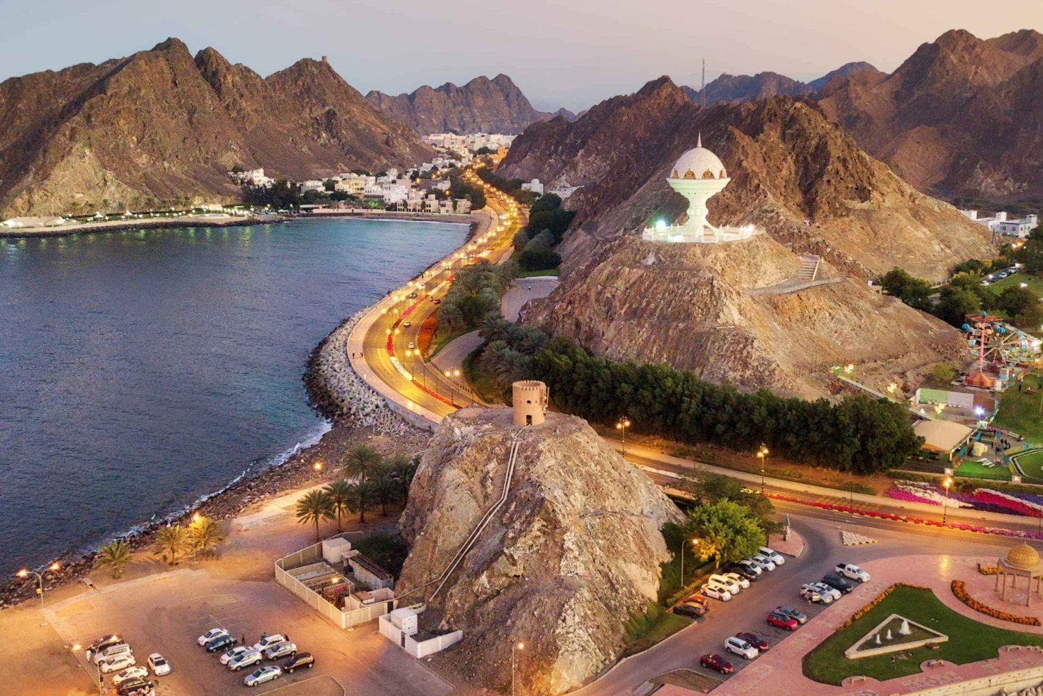 Tour privato della città di Muscat: Esplora Muscat in mezza giornata