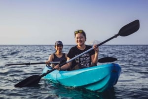 Experiencia de kayak en la playa de Qurum