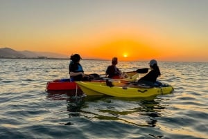 Experiencia de kayak en la playa de Qurum