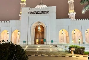 Salalah di notte: tour serale della città con Gardens Mall e souk