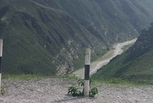 Salalah: visita guiada aos destaques da cidade com aventura 4x4