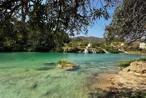 Salalah Ost Abenteuer: Wasserfälle, Berge & Safari