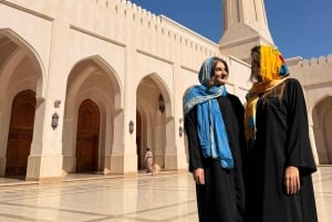 Salalah Highlights Tour: Heritage Sites, Markets & Beach