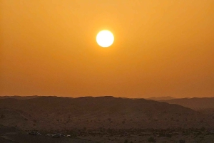 صلالة: رحلة السفاري الصحراوية الأسطورية في الربع الخالي بين عشية وضحاها